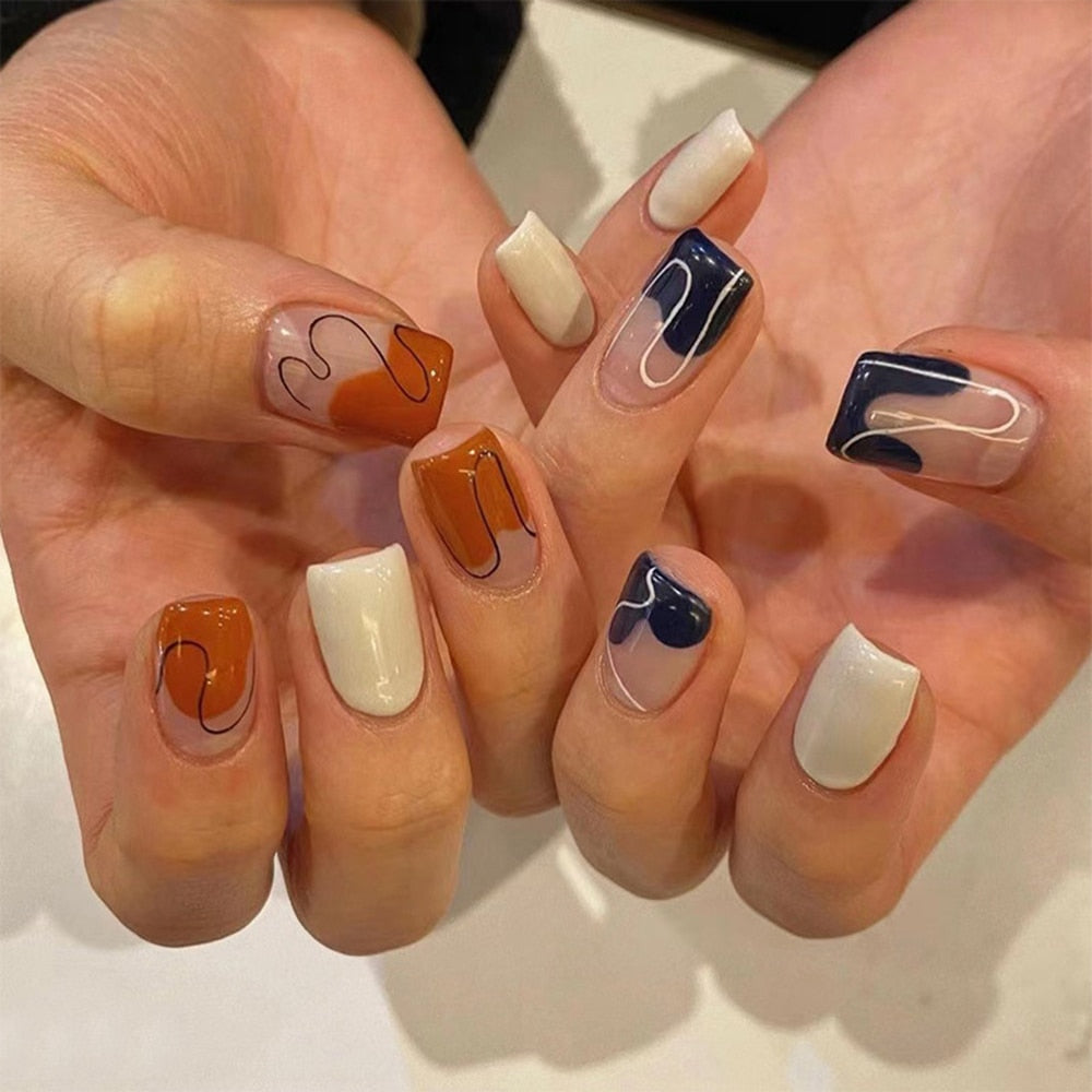 Square False Nails Graffiti Fake Nail Sweet Style Short Paragraph Manicure Save Time False Nail Wholesale Nail Free Shipping