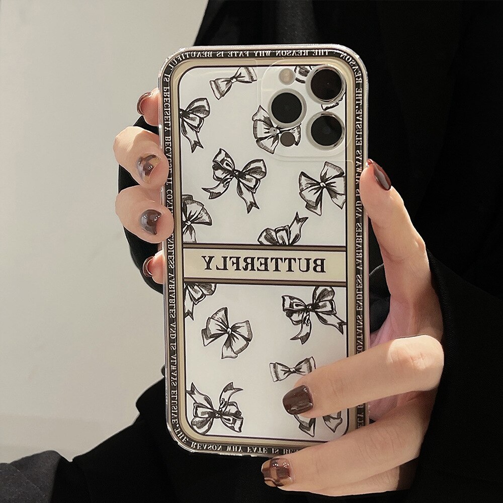2022 Trendy butterfly classic phone case for iphone 13 12 pro max mini 11 x xr xsmax 8 7 plus cute cartoon 3d lover cover capa