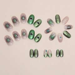 YICKYUE  -  Green Star y2k Nails Press On Short Round Nails for Cool Girls Aurora Fake Nails With Diamond Charms Designs Finished False Nail
