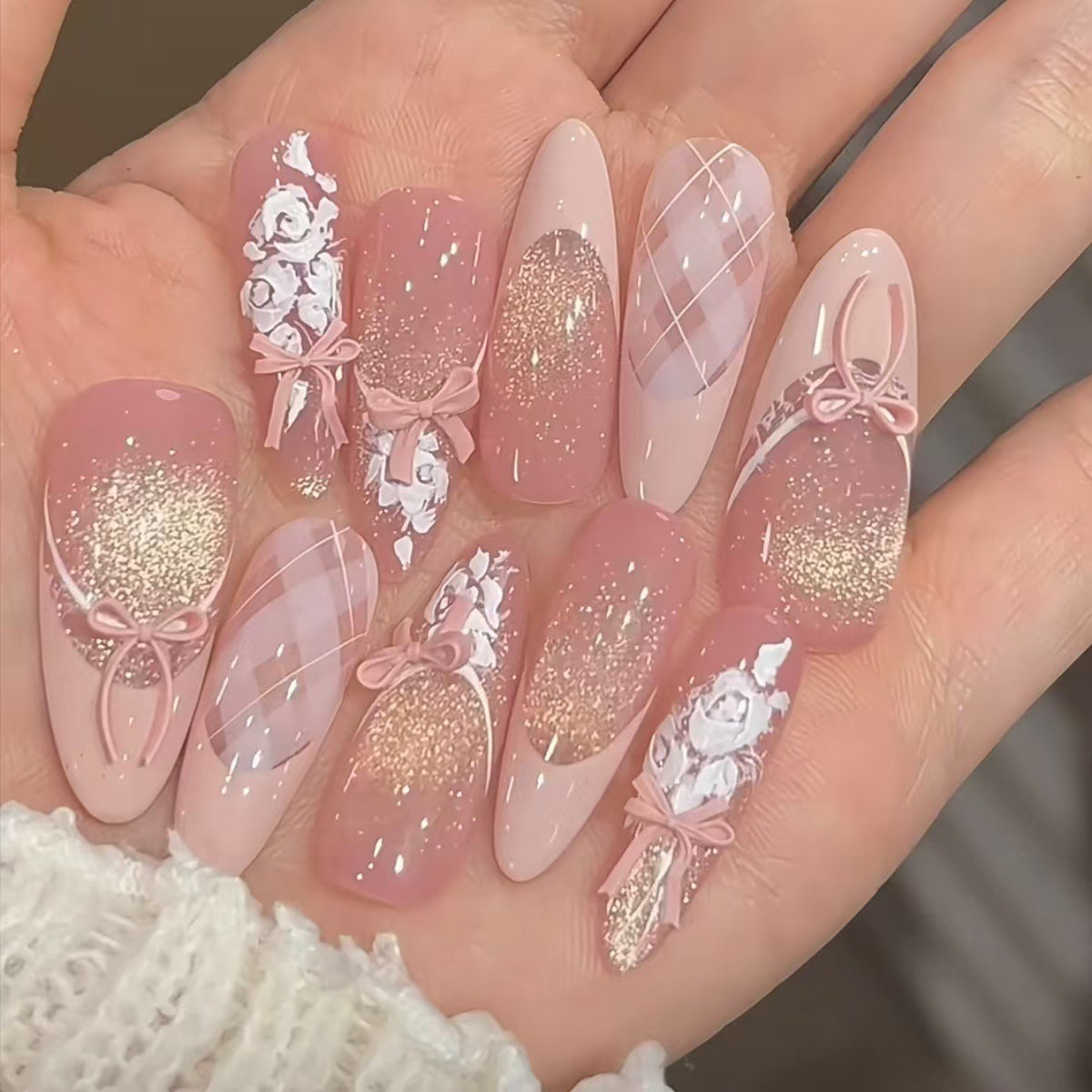 YICKYUE  -  10pcs Handmade Almond Press On Nails Gradient Cat Eye Pink French Fake Nail Bow Design Full Cover Nail Tips Wearable False Nail