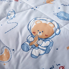 Lovely Space Bear Pattern Spring Summer Quilt for Children Adults Mechanical Wash Quilted Quilts King Queen Size Thin Comforter