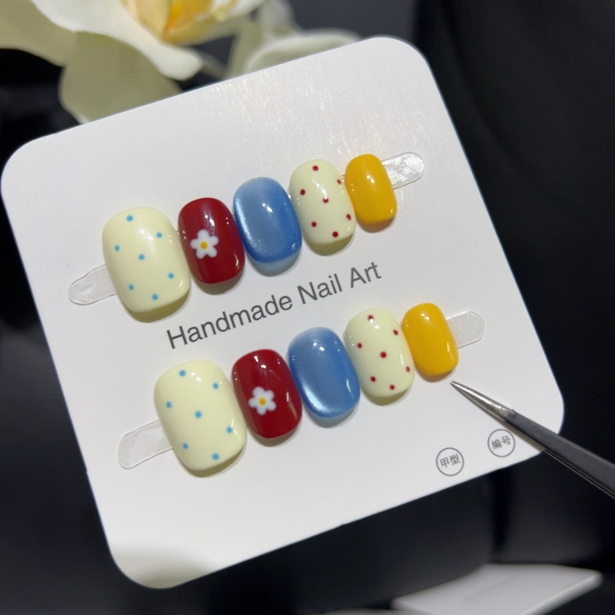 YICKYUE  -  10pcs Handmade Short Press On Nails Small Flower Polka Dot Bow Cat Eye Design Sweet Cute Fake Nail Wearable Nails Art Tips Girls