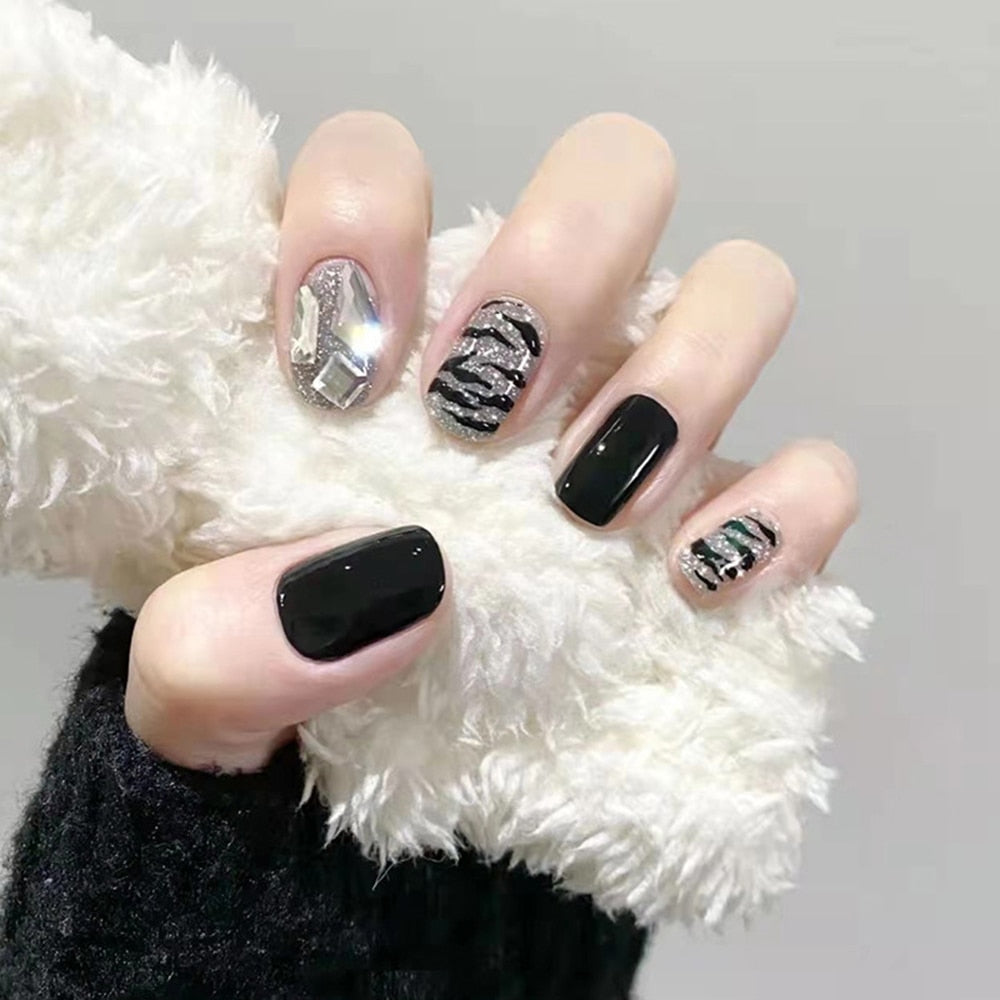 24PCS Fake Nails Press On Short  Black Nail Tips Rhinestones Design Full Coverage Artificial Nail Wholesale Nail Free Shipping