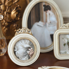 YICKYUE  -  White Resin Photo Frame French Retro Carved Painting Frame Desktop Ornaments Decorative Small Photo Frame Decorative Painting