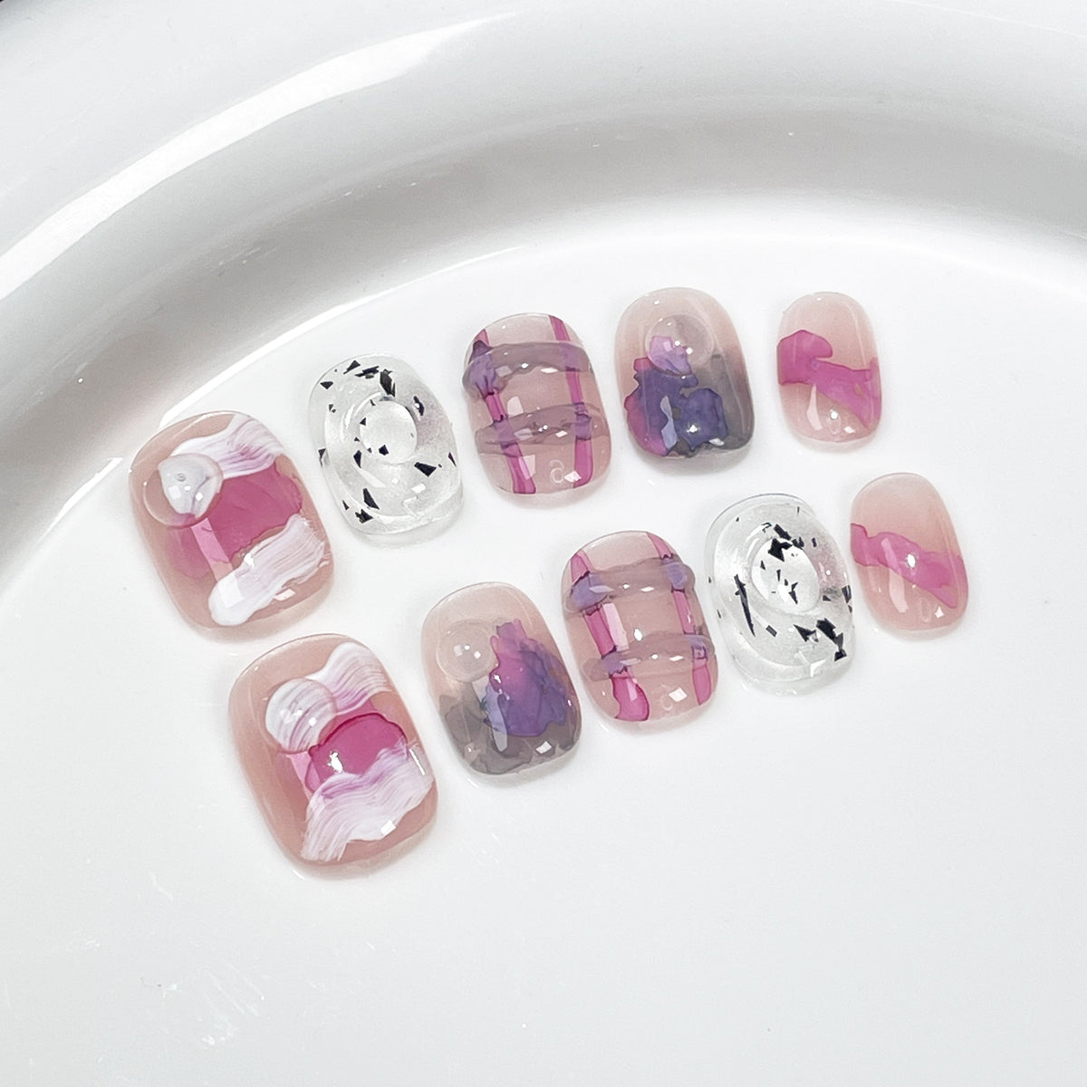 YICKYUE  -  10Pcs Handmade Press on Nails Cute Short Watercolor Fake Nails INS Irregular Design Ballet False Nails Full Cover Art Nail Tips
