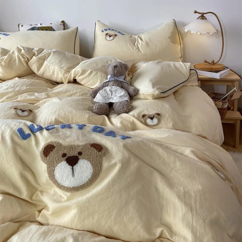 Yickyue High Quality Lovely Bear Embroidered Bedding Set Cute Sheep Pattern Duvet Cover Set with Sheets Quilt Cover Pillowcase Bed Sets