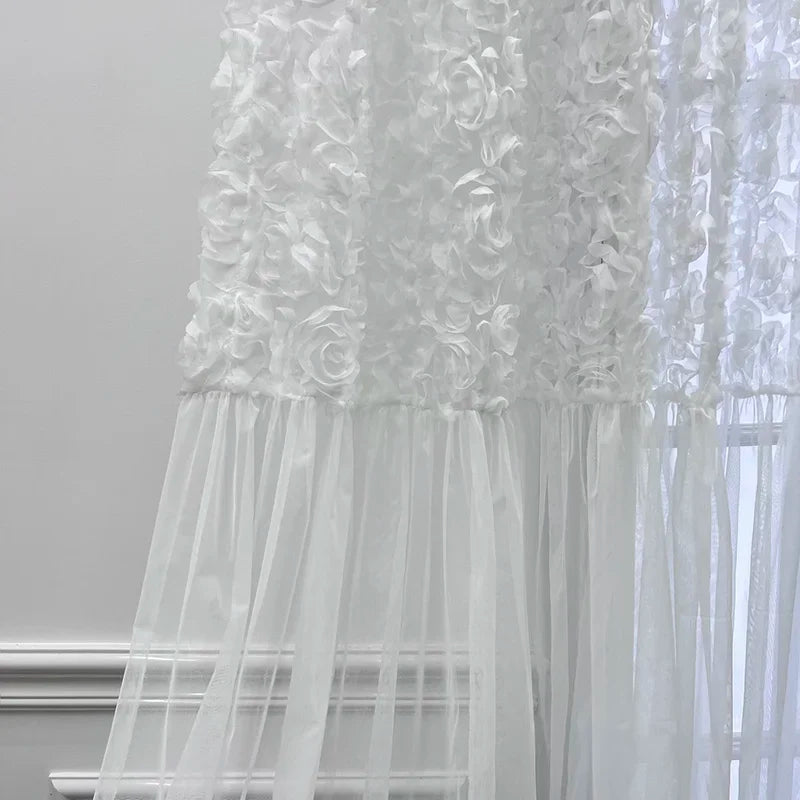 YICKYUE   -  White Lace 3D Rose Curtains Splicing with Romantic Mesh Wrinkle Tulle Curtain for Bedroom Creative Wedding Background Decoration