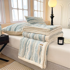 YICKYUE  -  Fashion Entry Luxury Teddy Velvet Rabbit Blanket Thickened Lunch Break Air Conditioning Blanket Modern Simple Household Blanket
