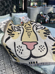 Yickyue European sofa blanket throw home decor tiger sofa towel Hotel Inn boho decorative leisure blanket for beds cover tapestry rug