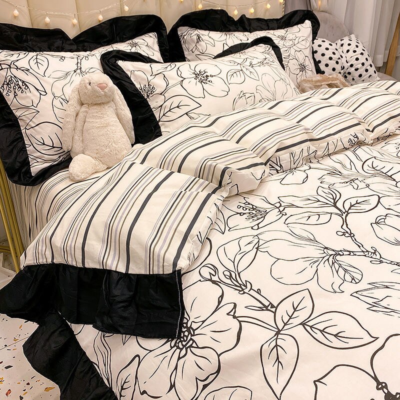 100% Cotton High Quality Black White Flower Modern Four-Piece Set Bedding Sheet Quilt Cover Pillow Cover IG Fashion