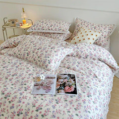 Yickyue 100%Cotton Cute Chic Strawberry Print Bedding Set Super Soft Breathable Green Flowers Duvet Cover Bed Sheet Pillowcase King 4Pcs