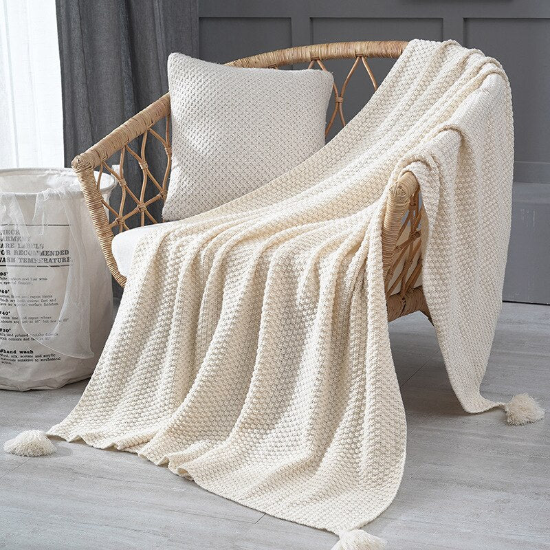 Bubble Kiss Tassel Knitted Blanket Throw Blanket For Sofa Bedroom Summer Sleep Blanket Home Decor Soft Delicate Fashion Blanket
