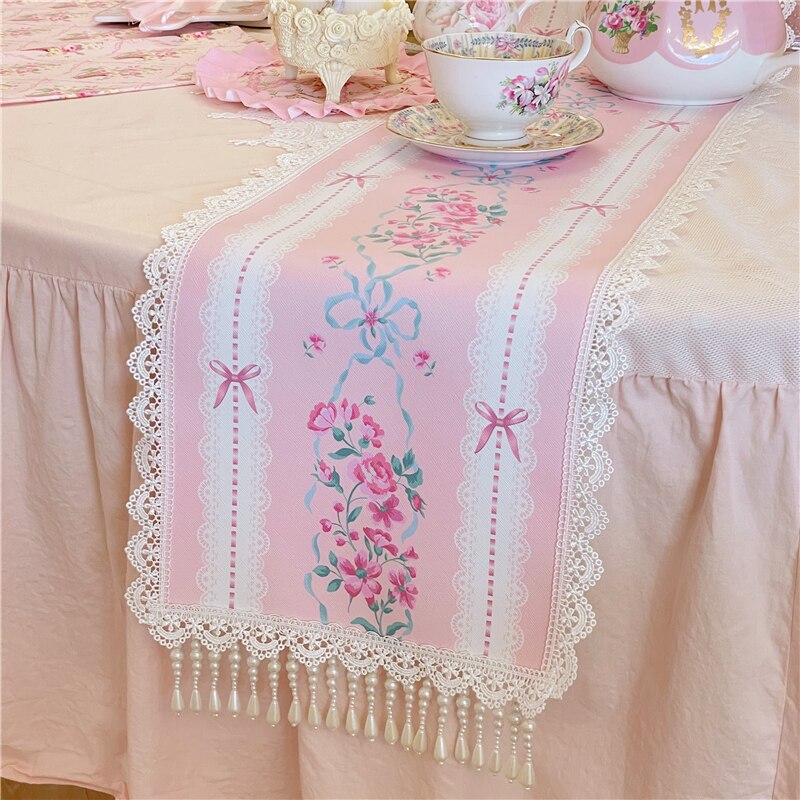 Yickyue Handmade Leather Table Runner Pink Bow Printing Lace Pearl Pendant Tablerunner Home Retro Cabinet Tablecloth Decorative Mat