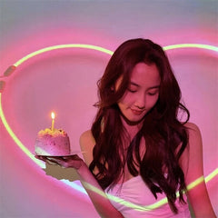 Red Love Heart Shape Mini Projector Lamp Home Decorative Table Night Light for Birthday Valentine's Day Wedding Engagement Party