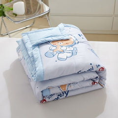 Lovely Space Bear Pattern Spring Summer Quilt for Children Adults Mechanical Wash Quilted Quilts King Queen Size Thin Comforter