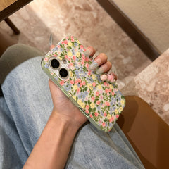 YICKYUE  -  Ins Full Screen Pink Yellow Rose Flowers Green Leaves Bracelet Phone Case for iPhone 16 15 14 13 Pro Max Back Cover Fund
